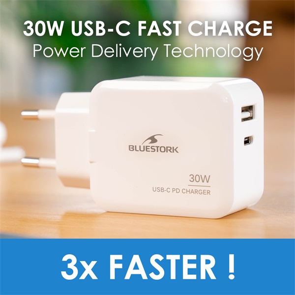 BLUESTORK Telefon töltő - PW-NB-30-C-A/2 (USB-C, USB-A, 30W, fehér)
