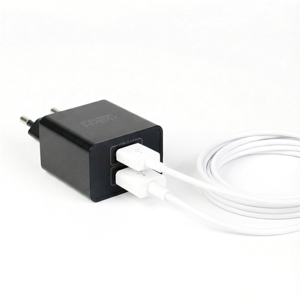 Delight Telefon töltõ - 2db USB, 5V/2,4A, Fekete